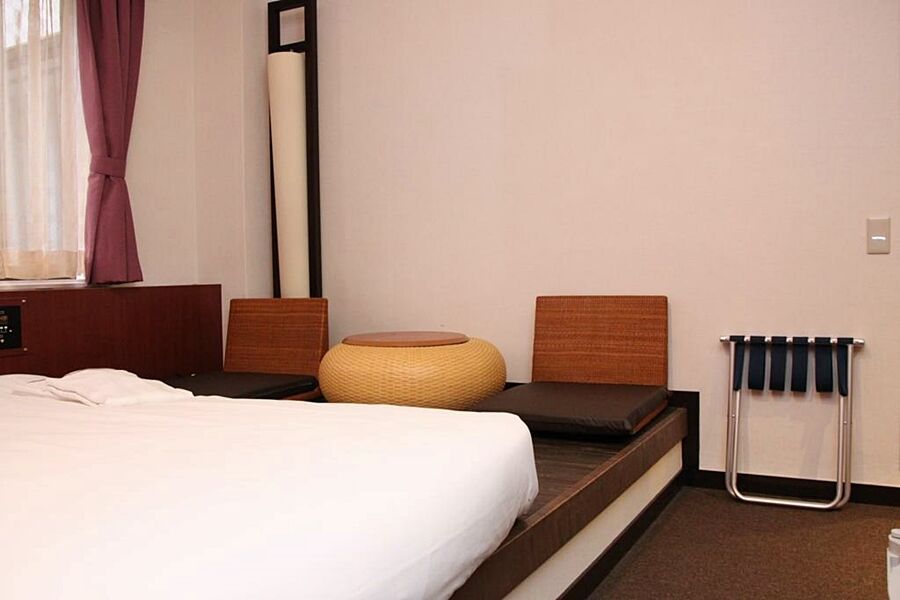 The B Sanjo Hotel